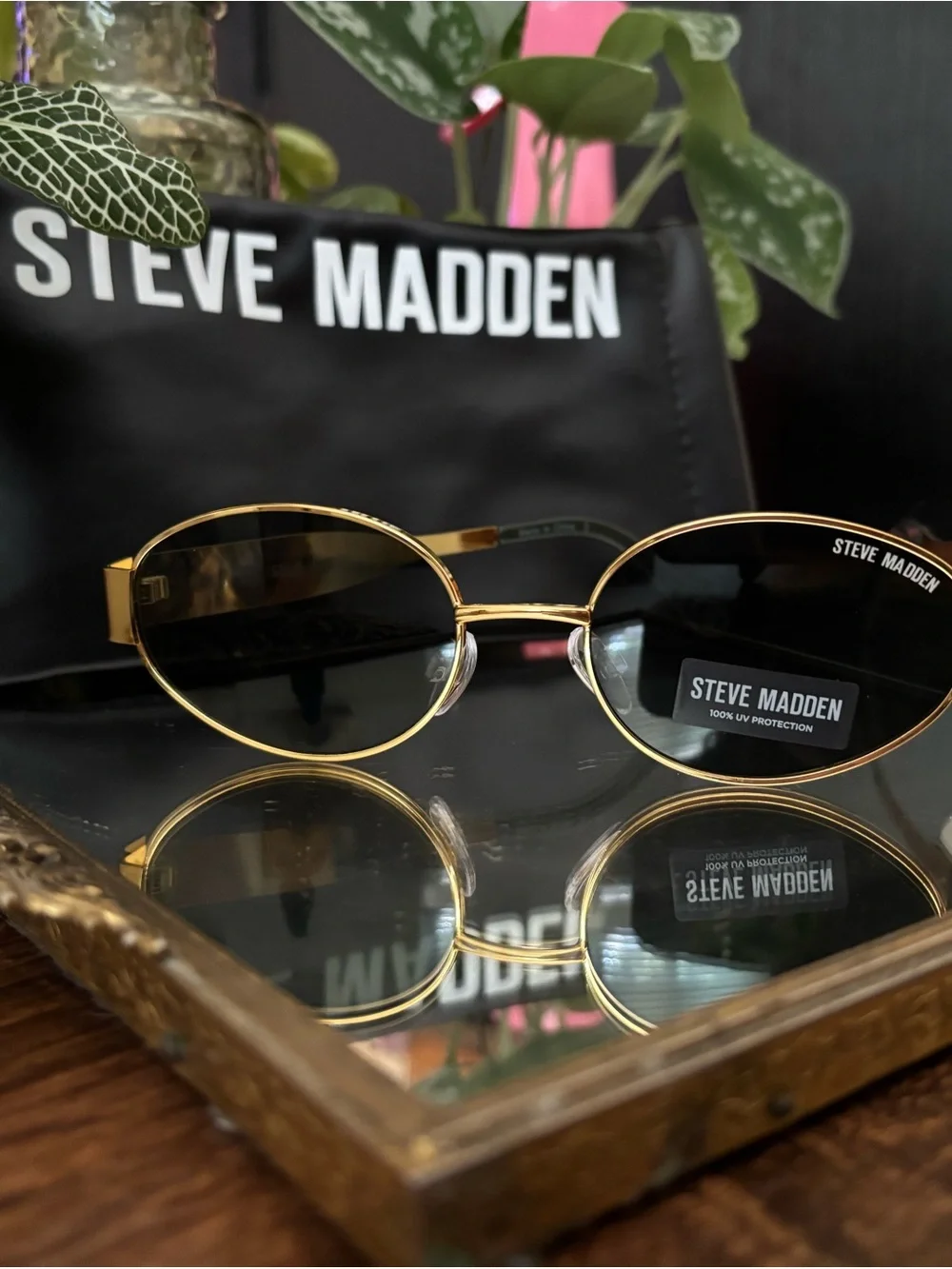 Steve Madden Gold Metal Frame Sunglasses